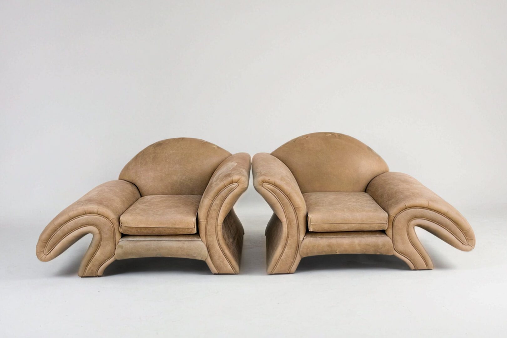 Sculptural Armchair Collection – Contemporary Curved Design
